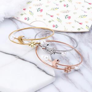 StainlesChristmas Snowflake Pearl Stretch Via Wire Bangle - KB114930-KFC