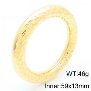 Individually exaggerated design stainless steel ring pounding pattern bracelet 13mm - KB188665-GC