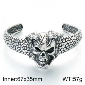 Stainless Skull Bangle - KB214355-LU