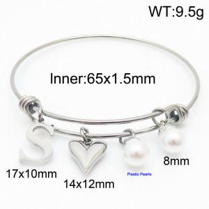Stylish stainless steel retractable women's pearl bracelet with English letters and a peach heart - KB168753-Z